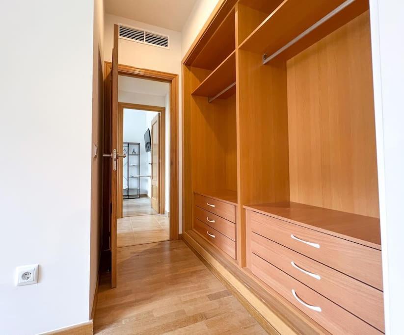 Apartament Playa, Piscina, Parking Genial Cubelles