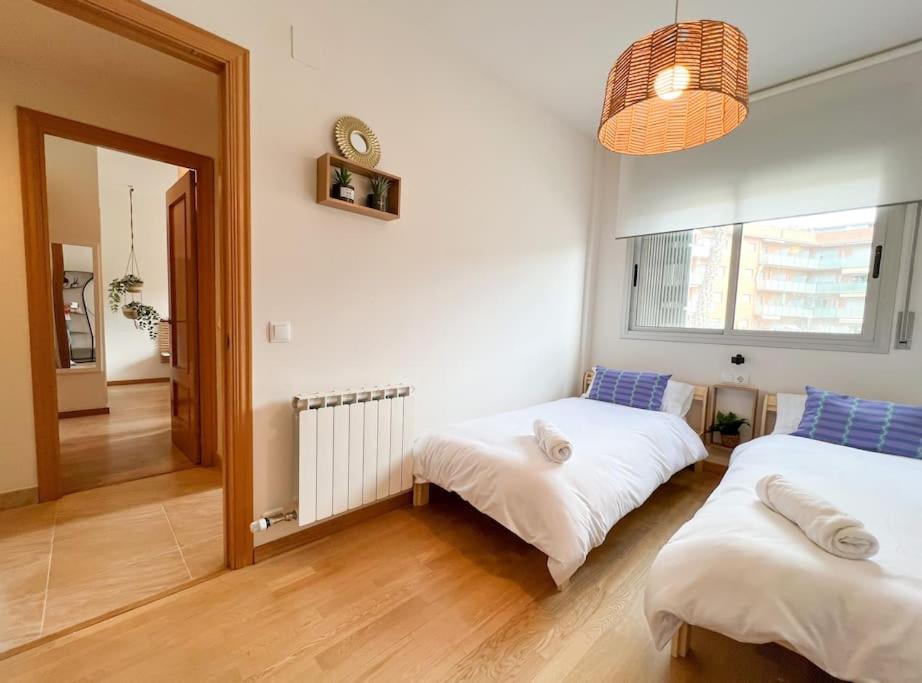 Apartment Playa, Piscina, Parking Genial Cubelles