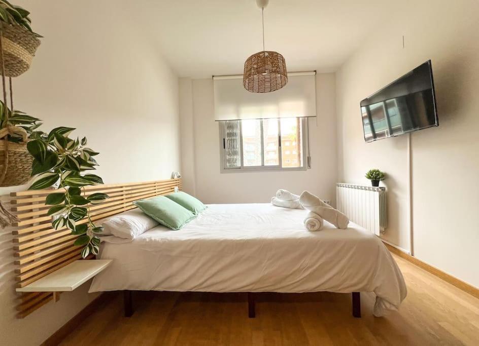 Playa, Piscina, Parking Genial Apartment